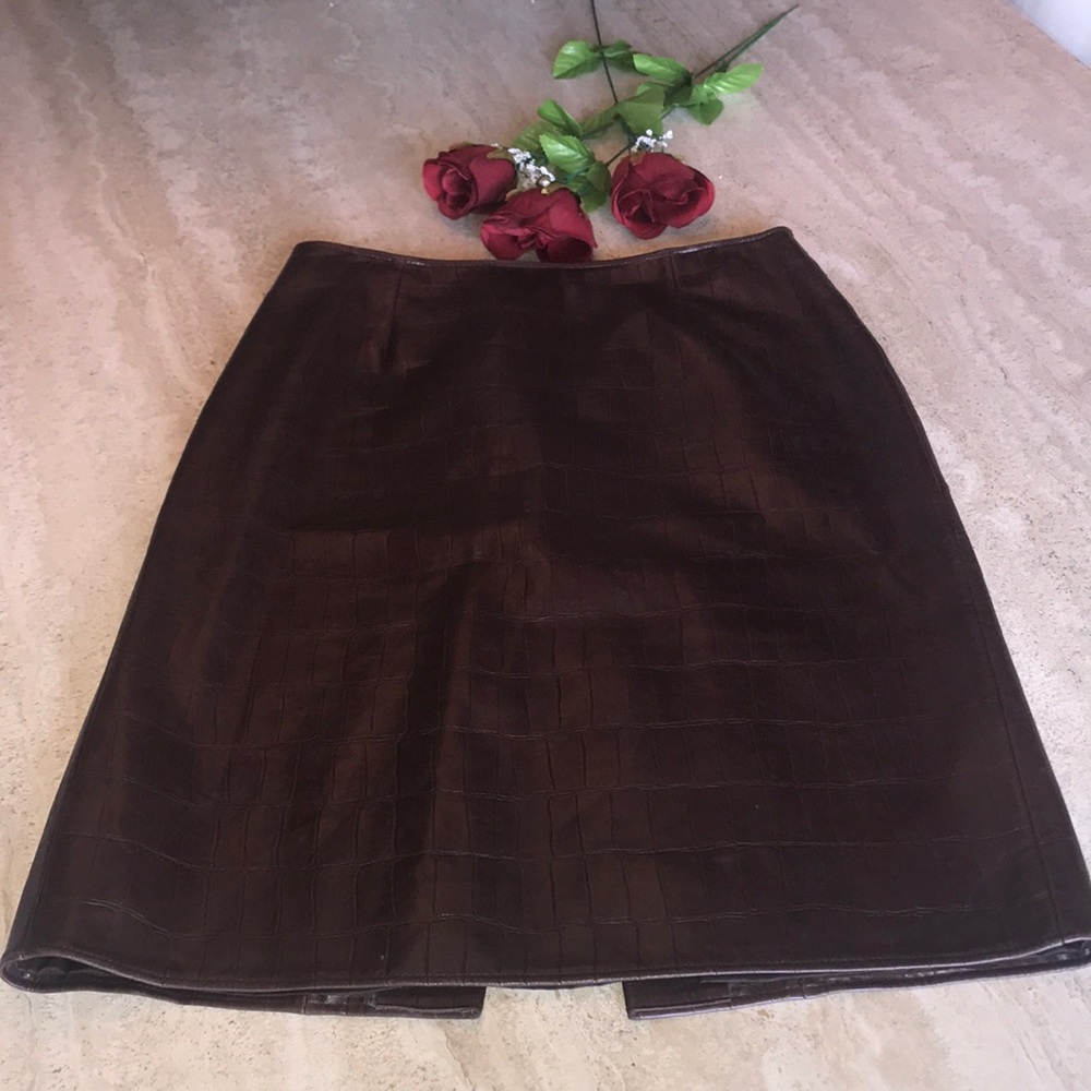 Elements by vakko Leather pressed croc,  skirt